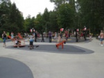 В Центральном парке открыли детскую площадку с веревочным аттракционом 